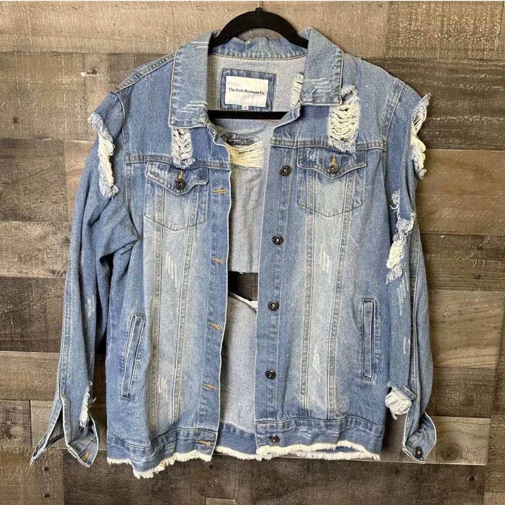 The style between us distressed denim jacket size L/XL